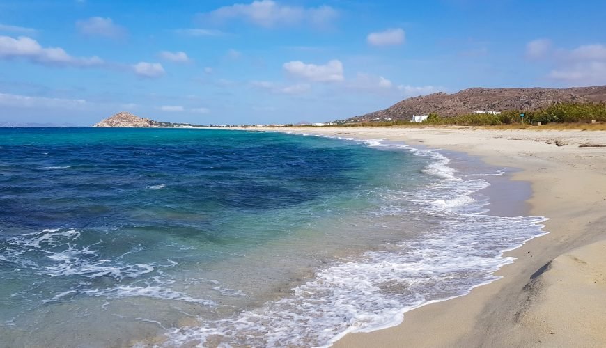 Naxos-beaches-naxosbeaches-bestbeachnaxos-cyclades-naxoscyclades-naxosisland-naxosislandbeaches-naxosaccomodation-naxosactivities-summernaxos-naxostown-travelcubenaxos