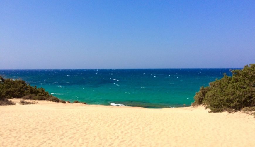 Naxos-beaches-naxosbeaches-bestbeachnaxos-cyclades-naxoscyclades-naxosisland-naxosislandbeaches-naxosaccomodation-naxosactivities-summernaxos-naxostown-travelcubenaxos