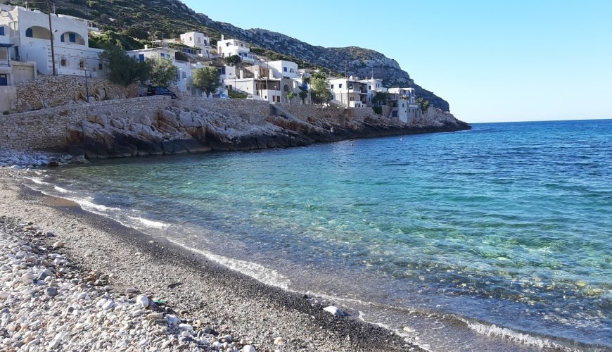 Naxos-beaches-naxosbeaches-bestbeachnaxos-cyclades-naxoscyclades-naxosisland-naxosislandbeaches-naxosaccomodation-naxosactivities-summernaxos-naxostown-travelcubenaxos