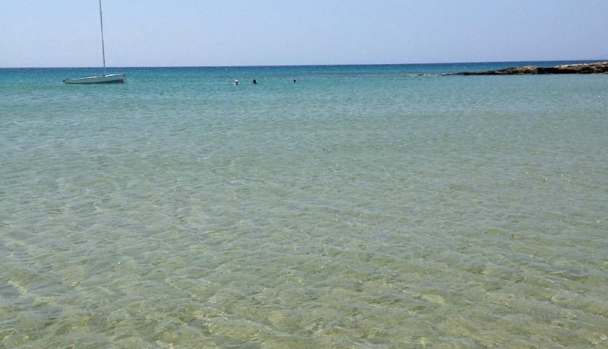 Naxos-beaches-naxosbeaches-bestbeachnaxos-cyclades-naxoscyclades-naxosisland-naxosislandbeaches-naxosaccomodation-naxosactivities-summernaxos-naxostown-travelcubenaxos