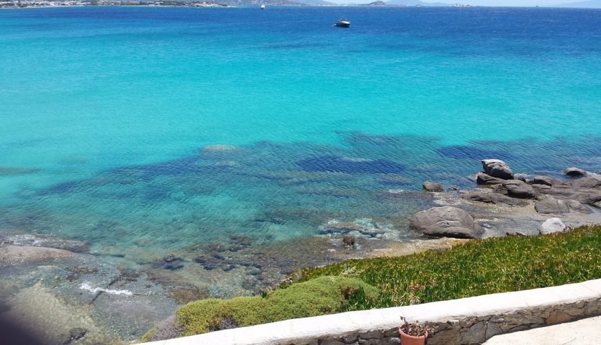 Naxos-beaches-naxosbeaches-bestbeachnaxos-cyclades-naxoscyclades-naxosisland-naxosislandbeaches-naxosaccomodation-naxosactivities-summernaxos-naxostown-travelcubenaxos-