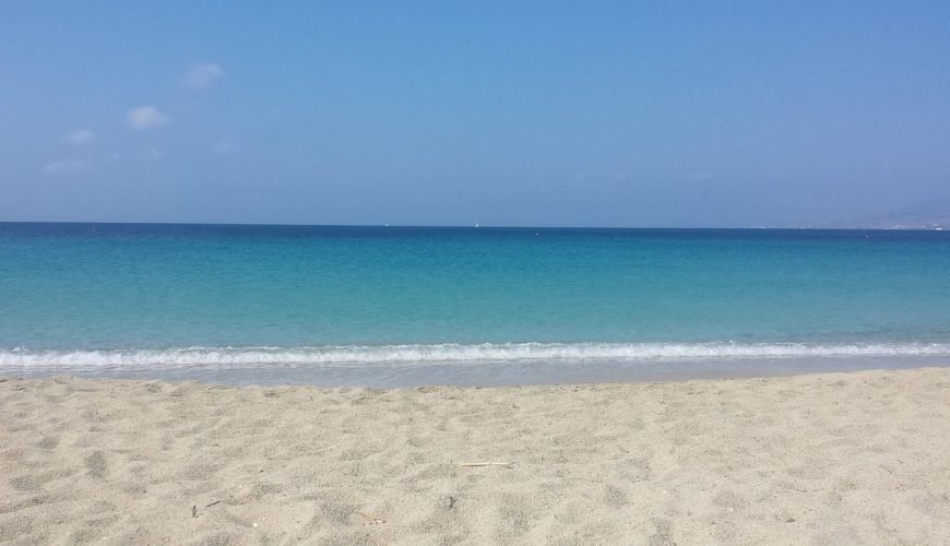 Naxos-beaches-naxosbeaches-bestbeachnaxos-cyclades-naxoscyclades-naxosisland-naxosislandbeaches-naxosaccomodation-naxosactivities-summernaxos-naxostown-travelcubenaxos-